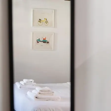 Charming Loft Near Market